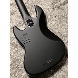 Marcus Miller V3 5 New Gen Black Satin
