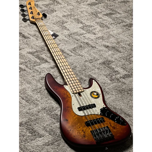 Marcus Miller V7 Swamp Ash-5 Reissue TS