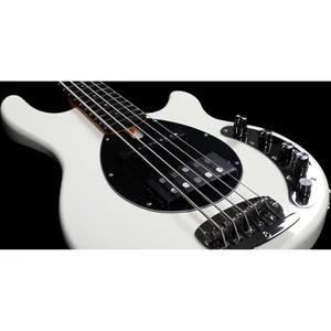 Marcus Miller Z7-4 Antique White