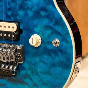 Music Man 30th Ann. Axis Quilt TRBL