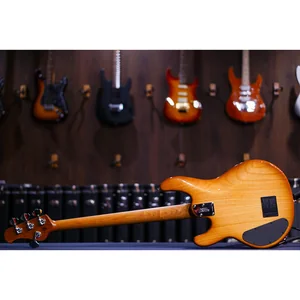 Music Man Stingray 4 H Special Hot Honey