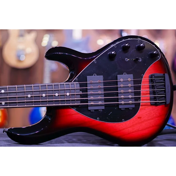Music Man Stingray 5 Sp HH Raspberry