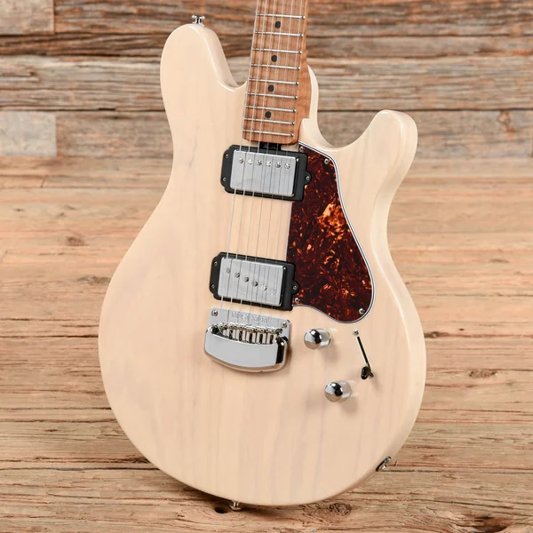 Music Man Valentine Trans Buttermilk