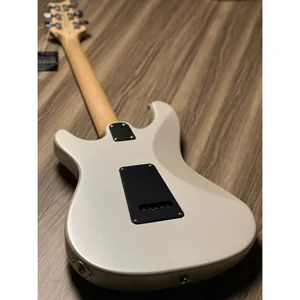 PRS SE NF3 Pearl White RW
