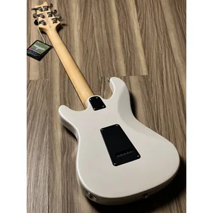 PRS SE Studio Standard Pearl White