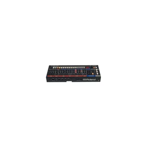 Roland JU-06A Bag Bundle
