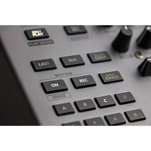 Roland TR-1000