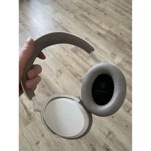 Sennheiser ACCENTUM White