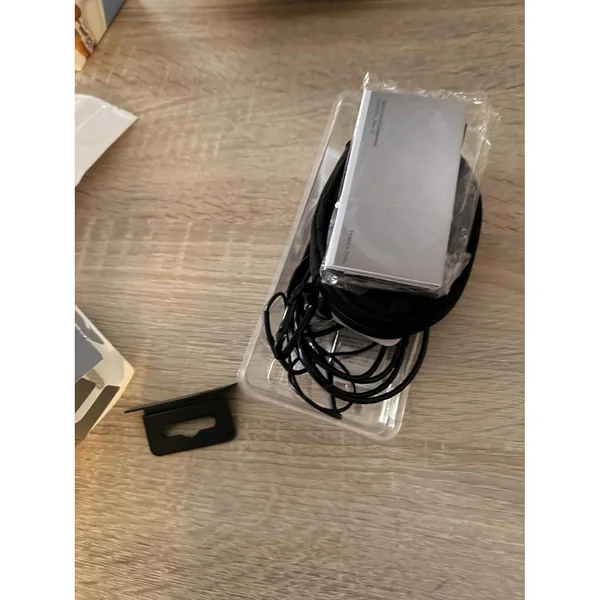 Shure SE215 Pro K Right