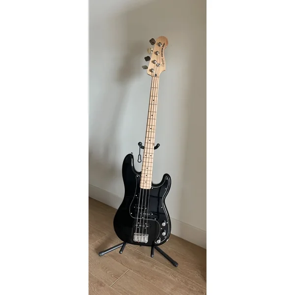 Squier Affinity P Bass MN PJ B Set