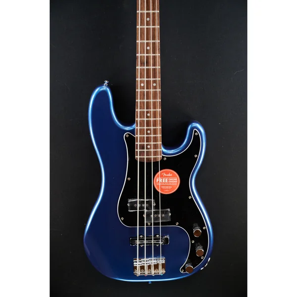 Squier Affinity P Bass PJ LPB Bundle