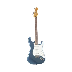 Squier CV 60s Strat LPB Bundle