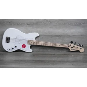 Squier Sonic Bronco Arctic Whi Bundle