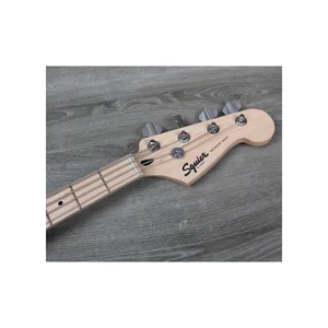 Squier Sonic Bronco Arctic Whi Bundle
