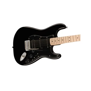 Squier Sonic Strat HSS Black Bundle