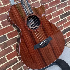 Taylor Custom #25: Le Rouge
