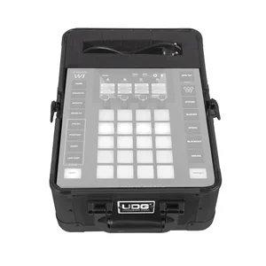 UDG Pick Foam Flight Case Wolfmix