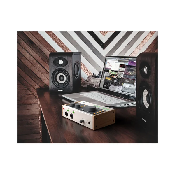 Universal Audio Volt 476 USB Recording Studio