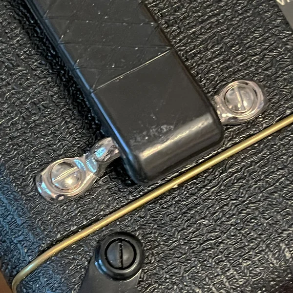 Vox Carrier Handle