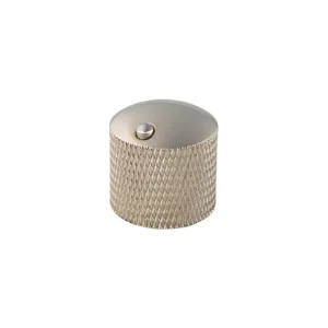 Warwick Single Shaft Dome Knob N CI