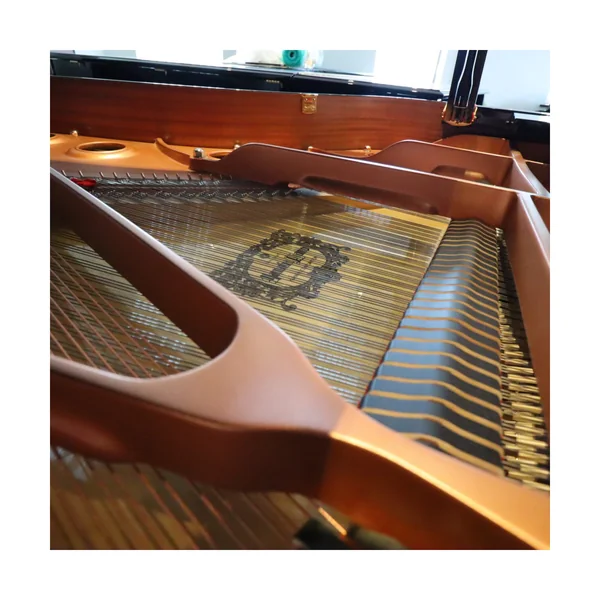 Yamaha C 3 X PE Grand Piano