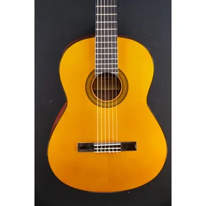 Yamaha CG102 NT Bundle
