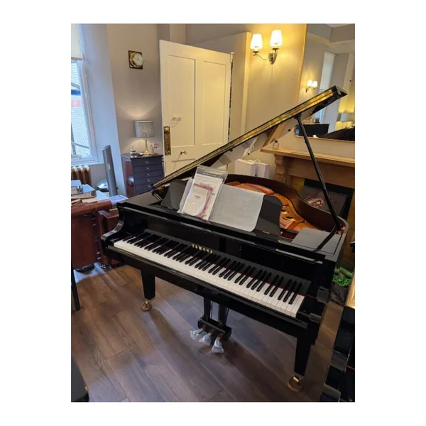 Yamaha GB1 K Black Polished