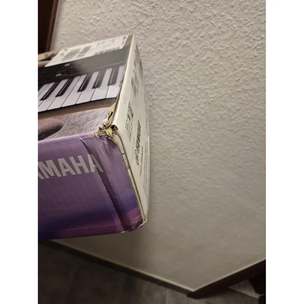 Yamaha PSR-E383