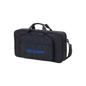 Zoom G 11 Guitar Effect/Bag Bundle
