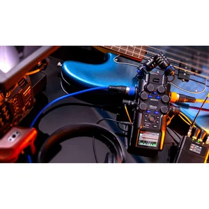 Zoom H6studio