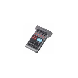 Zoom PodTrak P4 Podcast Mic Set